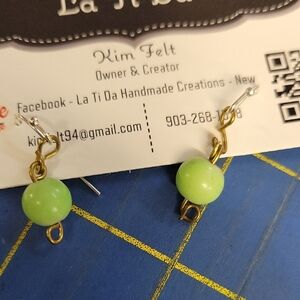 Apple Green Bead Dangle Earrings